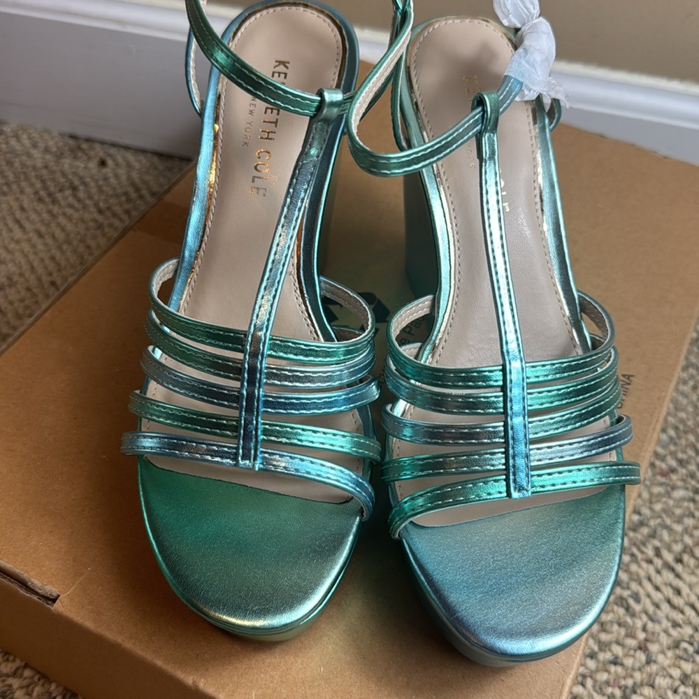 NWOT - Kenneth Cole New York, Celia Platform Wedges, Ocean Blue/Green, 6.5 - Picture 10 of 16